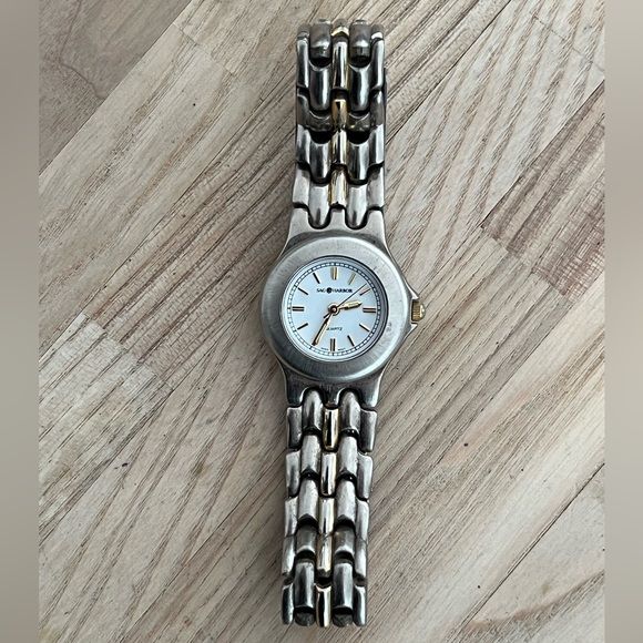 Sag Harbor Ladies Watch Two Tone Bracelet Stainless Dial Gold Tone Hands Markers - Picture 5 of 12